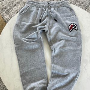 Rawgear joggers Grey with chenille patch